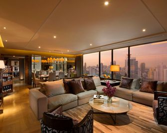 Hilton Sukhumvit Bangkok - Băng Cốc - Lounge