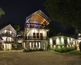 Hotel Sunray - Kandy - Toà nhà