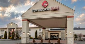 Best Western PLUS Augusta Civic Center Inn - Augusta - Building