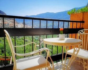 Hotel Felipe II - Ayna - Balcón