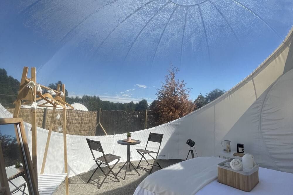 'Immerse in luxury under the stars at our bubble hotel “Open Sky Bubble Hotel” - פוקון - מרפסת