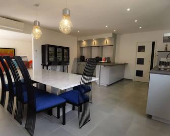 Domaine des Bois Argentés - Romorantin-Lanthenay - Dining room