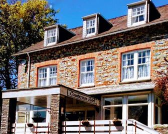 The Countryman Hotel - Camelford - Будівля