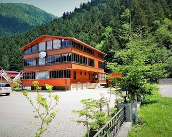 Sekersu Hotel - Uzungöl - Building