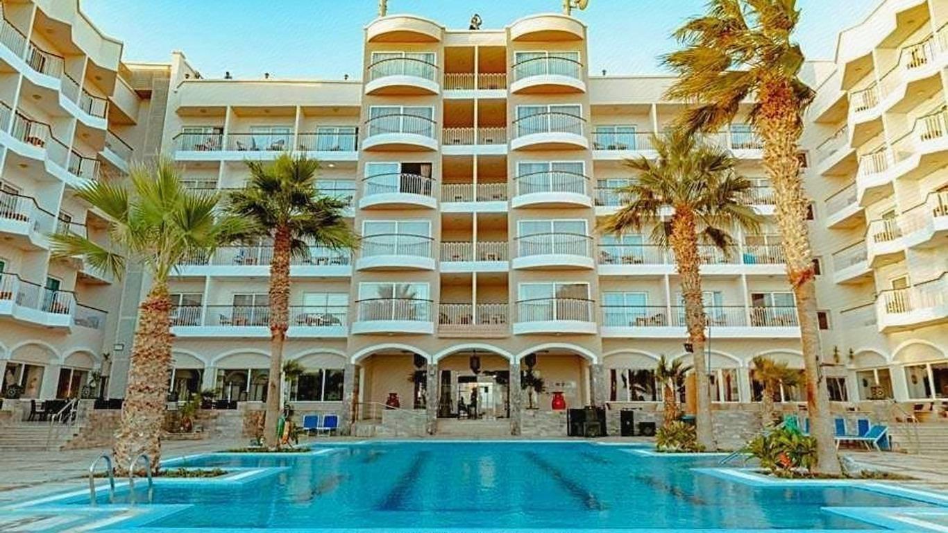 Royal Star Beach Resort