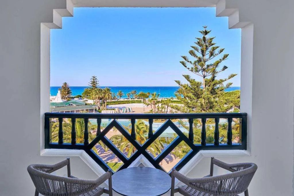 فندق ريو المنصور