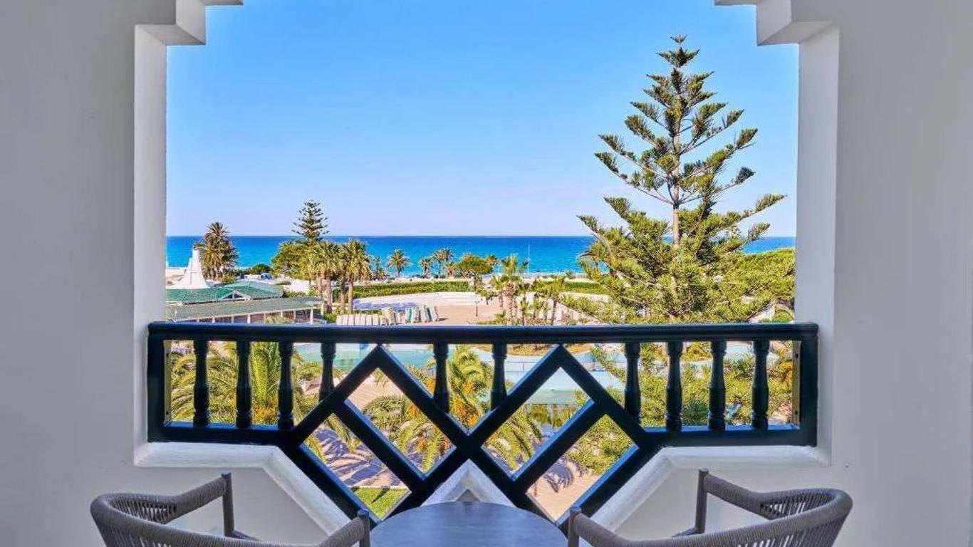 فندق ريو المنصور