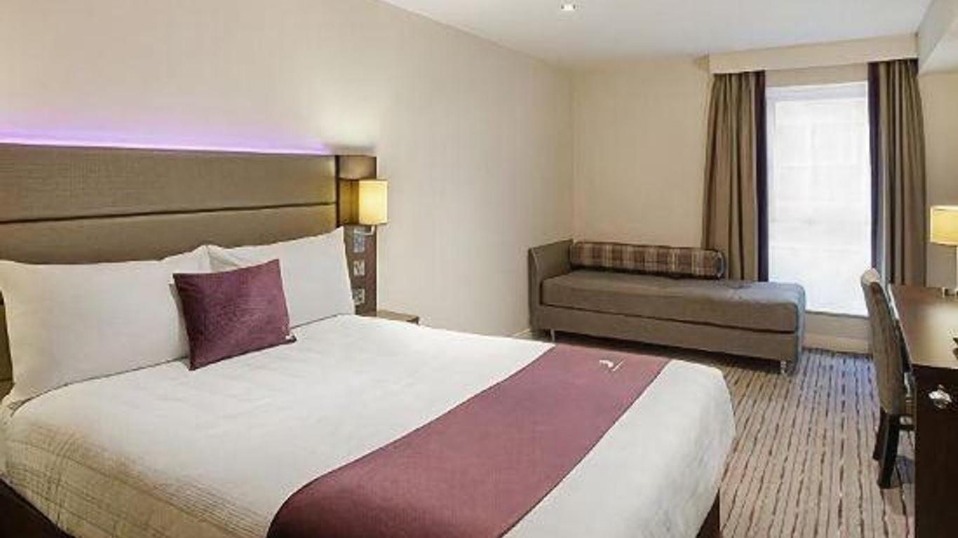 Premier Inn Hayes, Heathrow