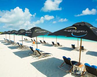 One On Marlin Resort - Providenciales - Strand