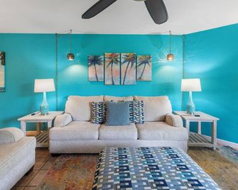 Leaward Isle Island Retreat - Key West - Wohnzimmer