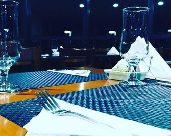Ives Hotel - Costa Rica - Restaurant