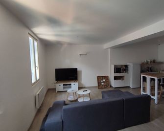 A 20 min des Stations Appartement Très Paisible - Tarascon-sur-Ariège