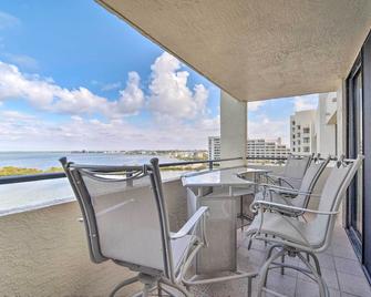 Remarkable Hudson Condo with Coastal Views! - Hudson - Balcón