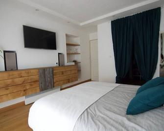 Charming room in Carhaix - Carhaix-Plouguer - Chambre