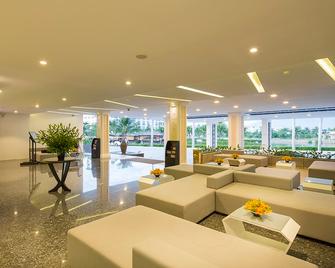 Luxury Nha Trang Hotel - Nha Trang - Lobby