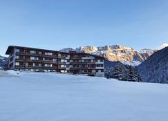 Appartamento Dolomiti - Selva di Val Gardena - Building