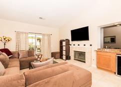 Palm Desert Luxury Vip Home W/Pool - Palm Desert
