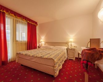 Hotel Schopfenhof - Dobbiaco/Toblach - Chambre