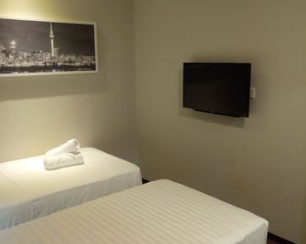 The Loft Plaza Hotel - Bangi - Bedroom