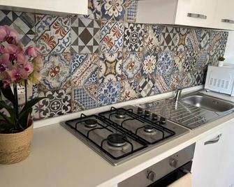 Villa Giustina Apartment Tortolì - Tortolì - Kjøkken