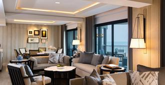 Hua Hin Marriott Resort and Spa - Hua Hin - Living room