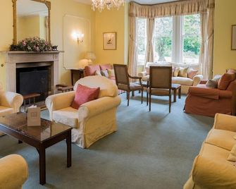 Guyers House Hotel - Corsham - Вітальня