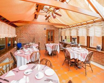 OYO The Rowers Hotel, Dunston Gateshead - Gateshead - Ravintola