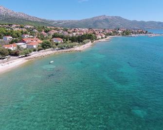 Lulak Studio Apartments - Orebic