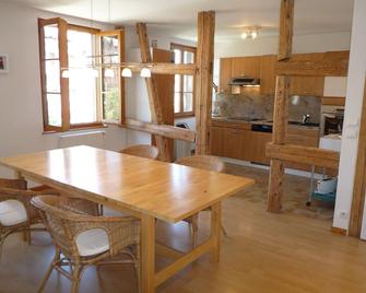 \'Au 34\' Cottage 80 m2 in Alsatian house from 1716 on the Alsace wine route - Bergheim - Salle à manger
