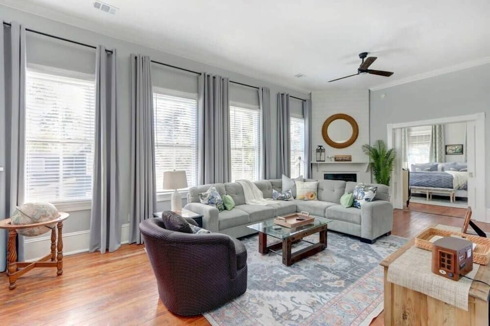 The Retreat on Broad @ Trustees' Garden - סאוואנה - סלון