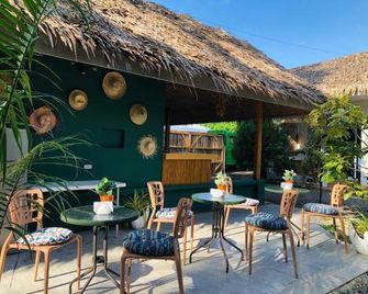 Nautilus Hostel & Hammocks - Panglao