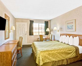 Days Inn by Wyndham Carson City - Carson City - Soverom