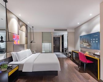 Baina S Hotel - Sm Plaza Xiamen Gaoqi Airport Branch - Xiamen - Bedroom