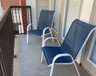 Resort-Style Apartments near The Galleria - Houston - Balcó