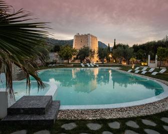 Hotel Torre Santamaria - Mattinata - Pool