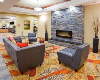 Grand Forks Lodge and Suites - Grand Forks - Soggiorno