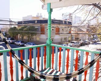 Zeppelin Art-Hostel - Mar del Plata - Balcony