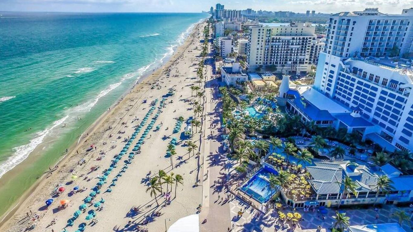 Cozy 1 BR W/parking Space & Walk to the Beach #5