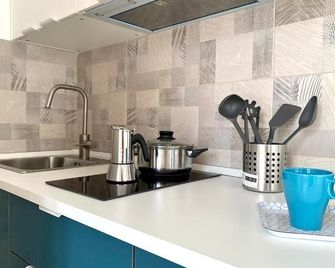 Dimore Calculli - Puglia Mia Apartments - Monopoli - Кухня