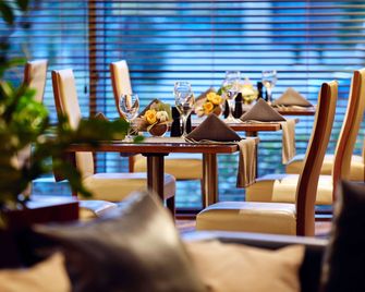 Hilton Garden Inn Rzeszow - ז'שוב - מסעדה