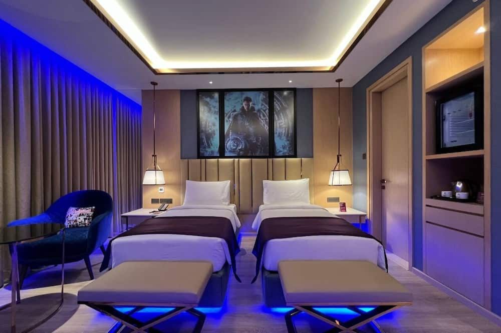 Planet Hollywood - Thane - Quarto