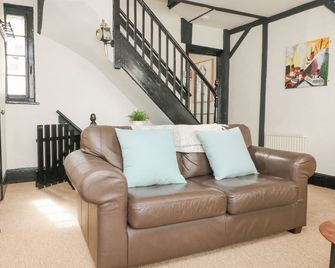 Harbour Cottage - Ilfracombe - Living room