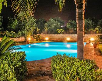 Villa Torres - Scicli - Pool