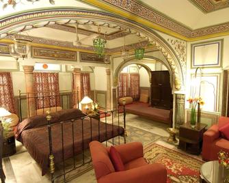 Hotel Castle Mandawa - Mandāwa - Schlafzimmer