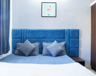 Housr Marathahalli Near Bagmane Constellation Park - Bangalore