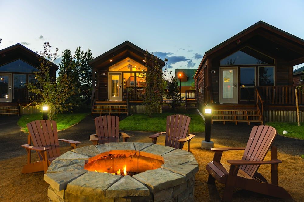 Explorer Cabins at Yellowstone - West Yellowstone - Patio