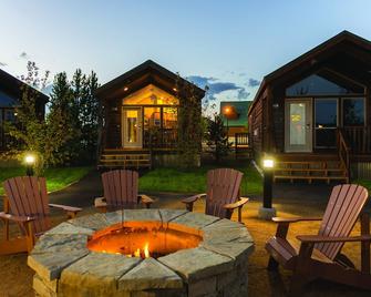 Explorer Cabins at Yellowstone - West Yellowstone - Patio