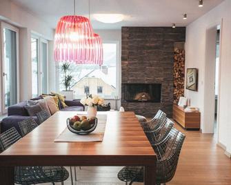 Apartement Glücksthaler I Aich - Aich - Essbereich
