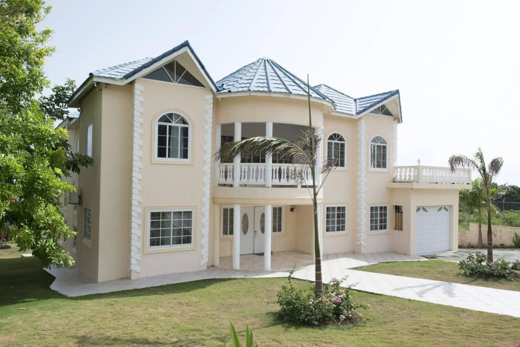 Celebrity Villa Jamaica - מונטגו ביי - בניין