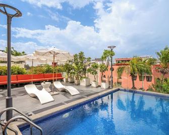 A&em Art Hotel - Ho Chi Minh City - Pool
